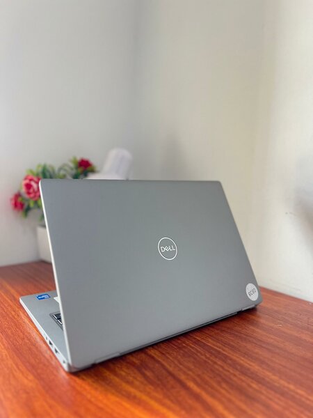 DELL LATITUDE 5320 I5 256GB SSD 8GB RAM