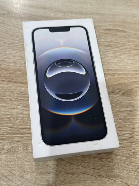 Apple iPhone 16e Locked