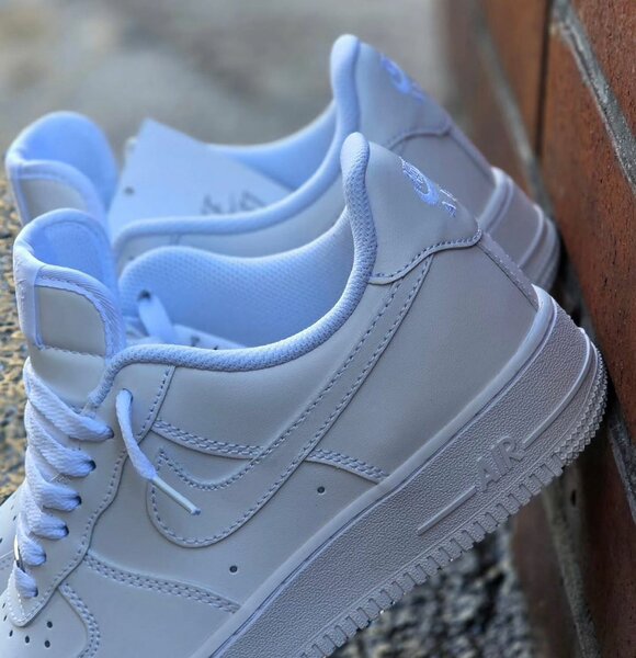 Sneakers blancs élégants