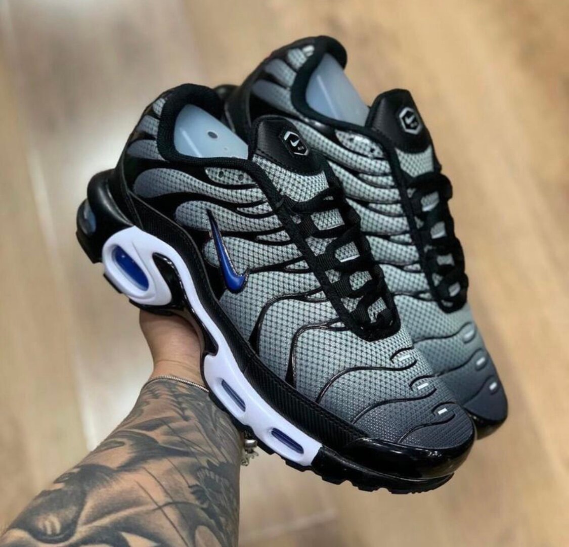 BASKET NIKE TN