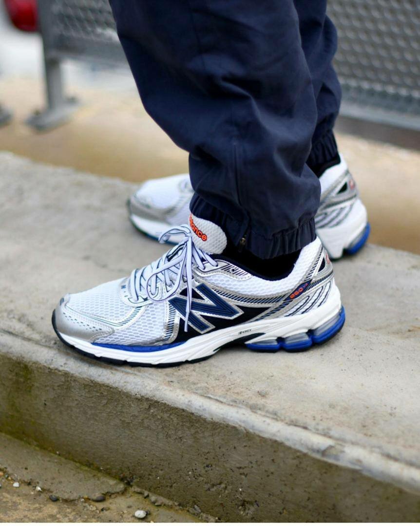 Chaussures de course légères