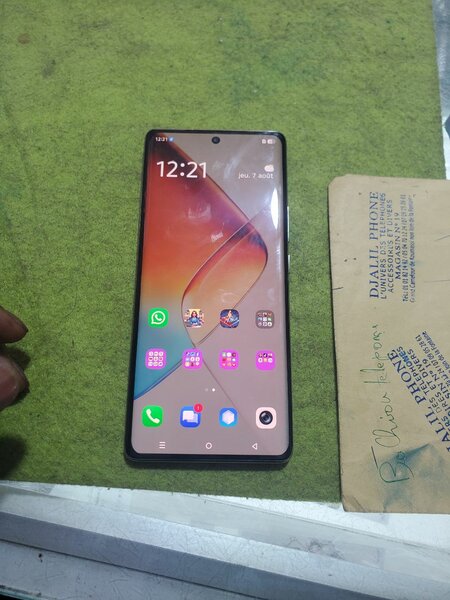 Infinix Smartphone Moderne 5G