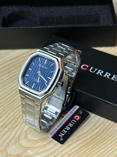 Montres en acier inoxydable