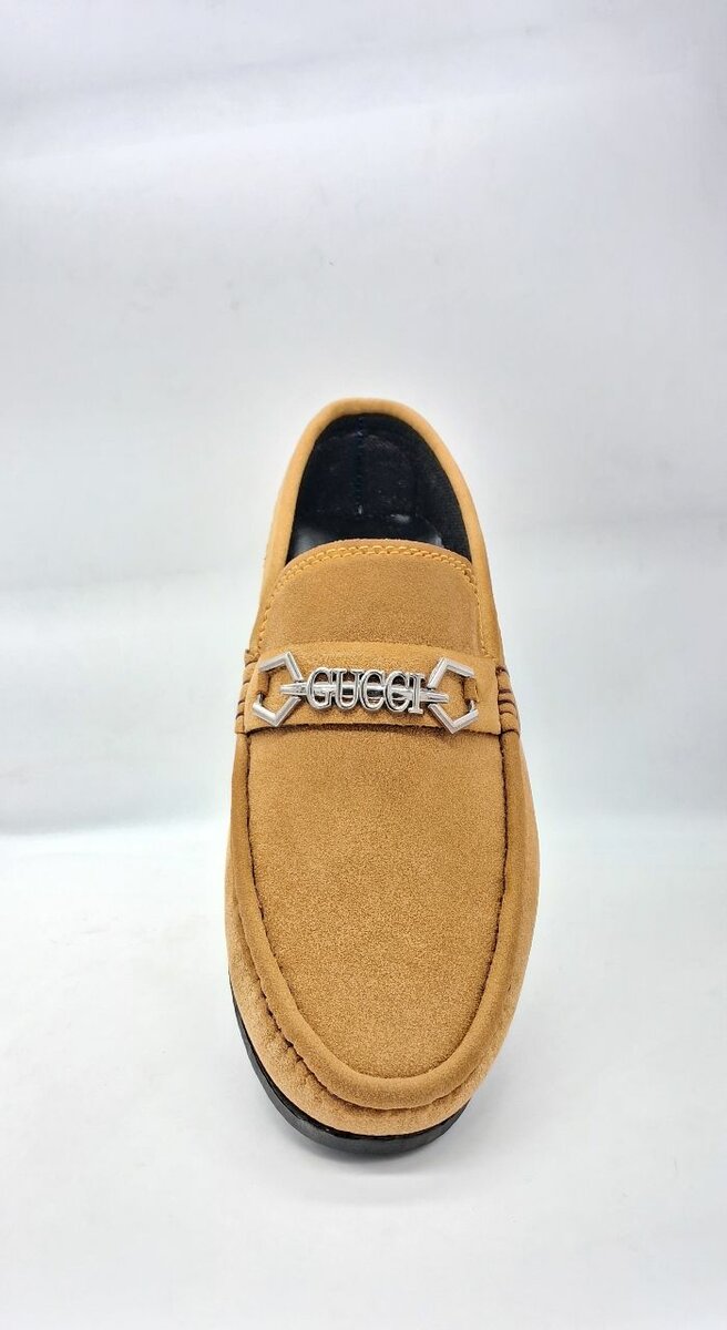 MEN LOAFERS