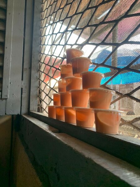 Produit de lèvres rose