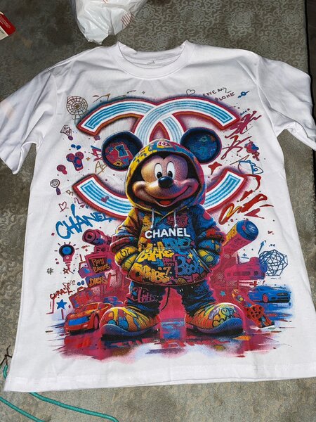 T-shirt design chic Mickey