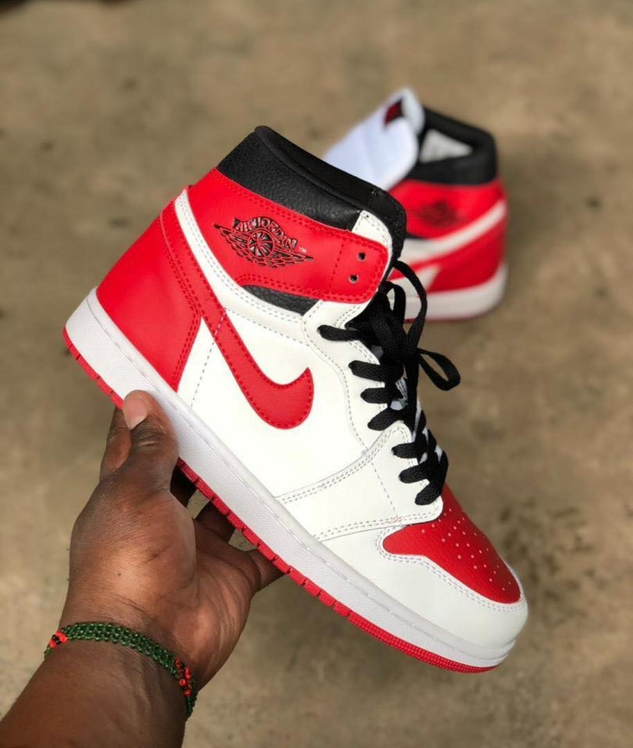 Jordan (1) high top