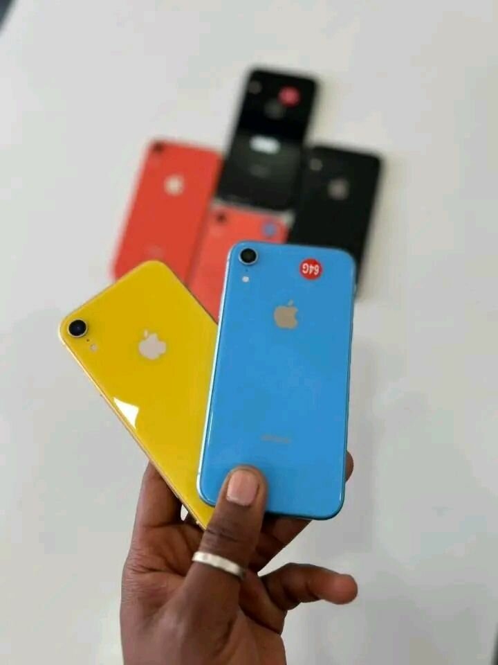 iPhone XR coloré 4G débloqué