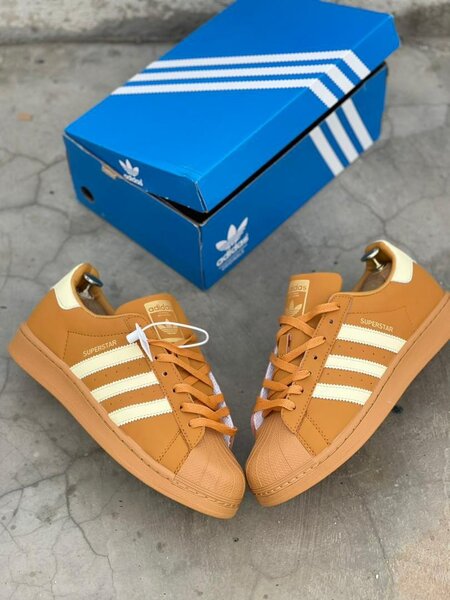 SUPER STAR ADIDAS
