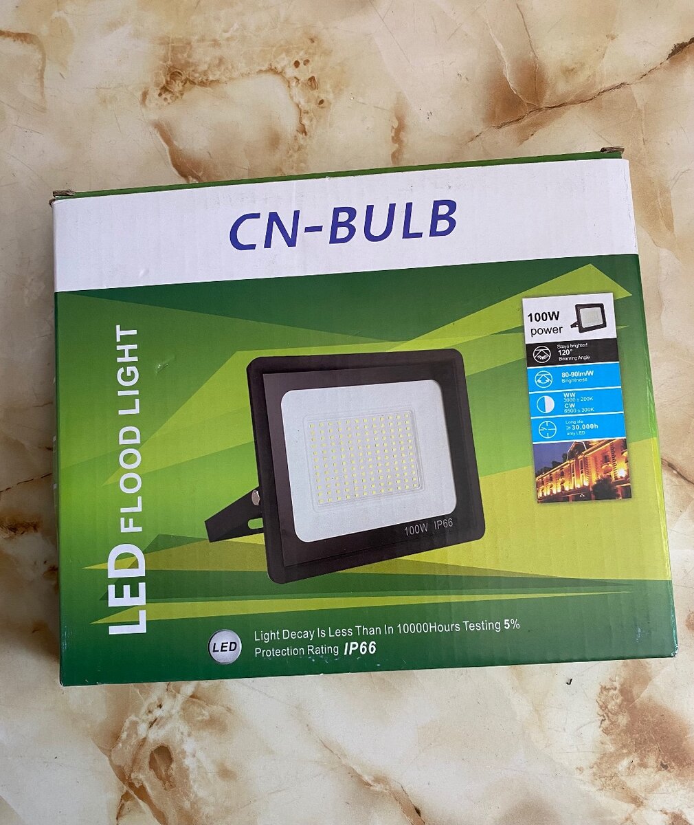 LED FLOOD LIGHT