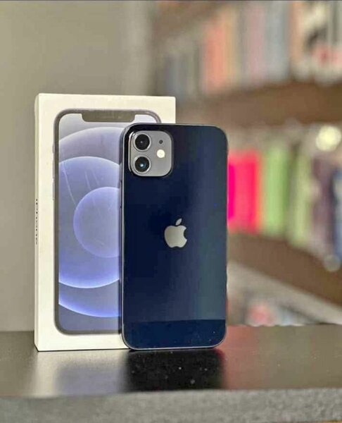 iPhone 12  64GB neuf scellé