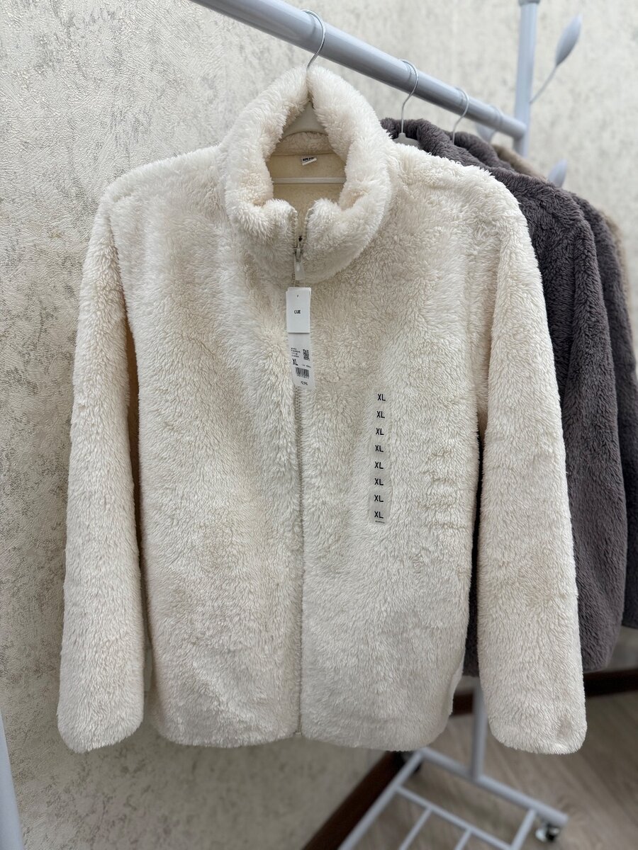 Флисовая пушистая куртка от Uniqlo Япония