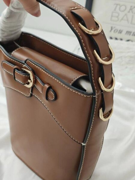 Sac à main en cuir élégant