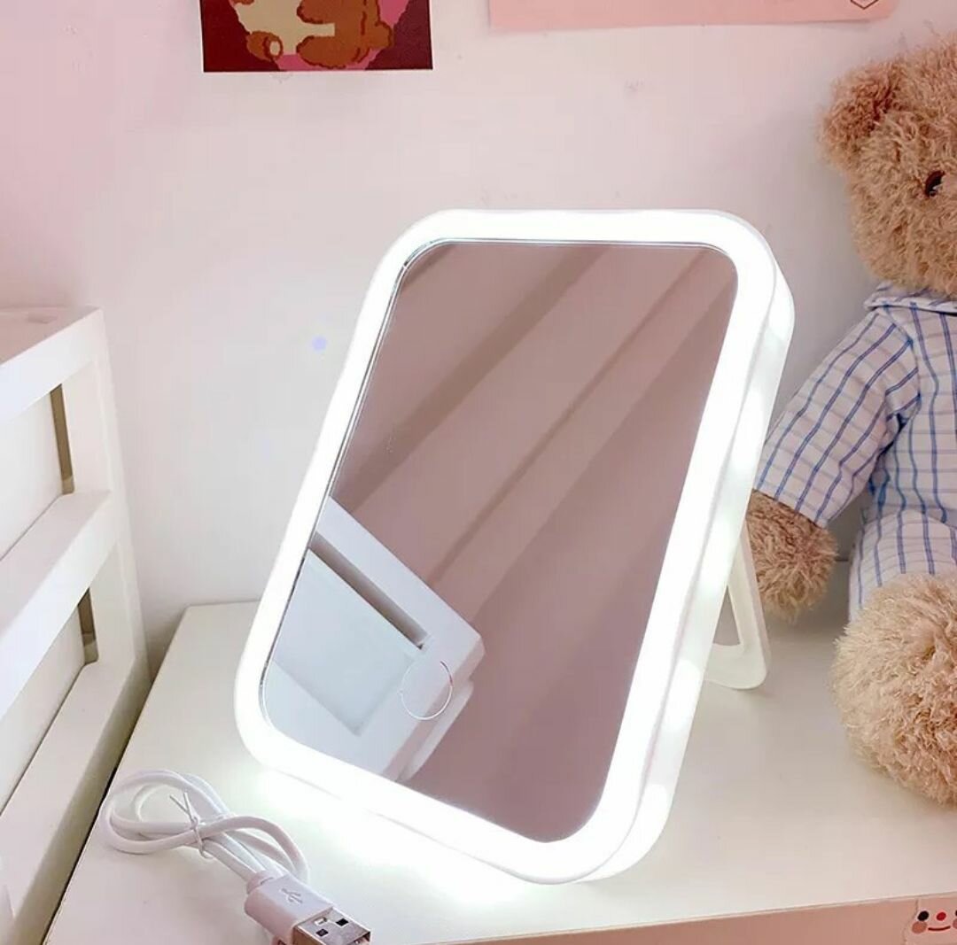 Зеркало для макияжа (с подсветкой)