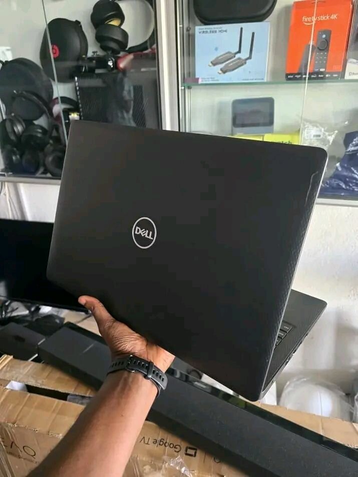 Dell Inspiron Laptop 15 pouces