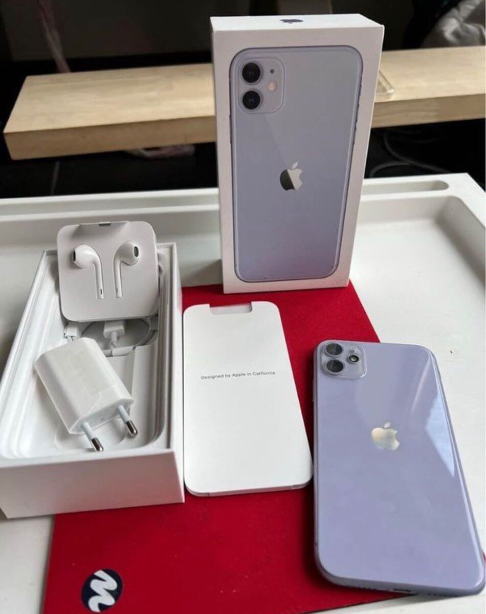 Apple iPhone 11 64 Go - Violet