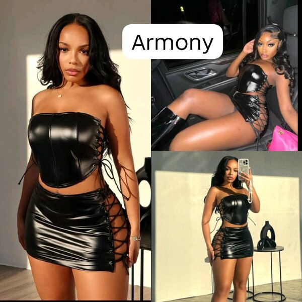 Ensemble cuir sexy
