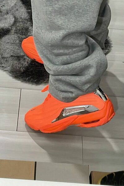 Sneakers vibrantes orange