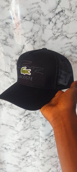 Casquette sport Lacoste noire