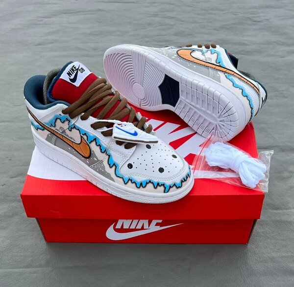 Nike Sneakers Artistiques