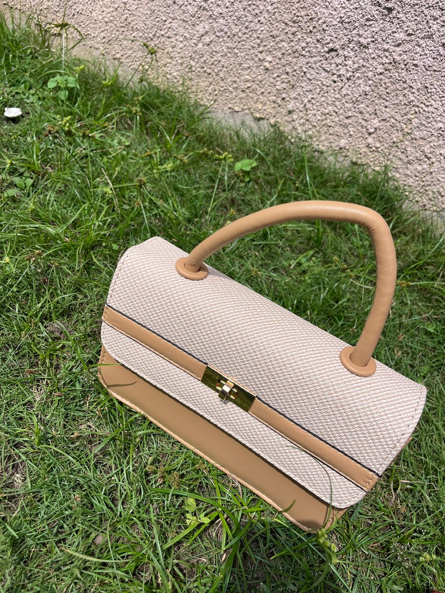 Sac à main élégant femme