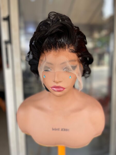 Perruque Naturelle courte