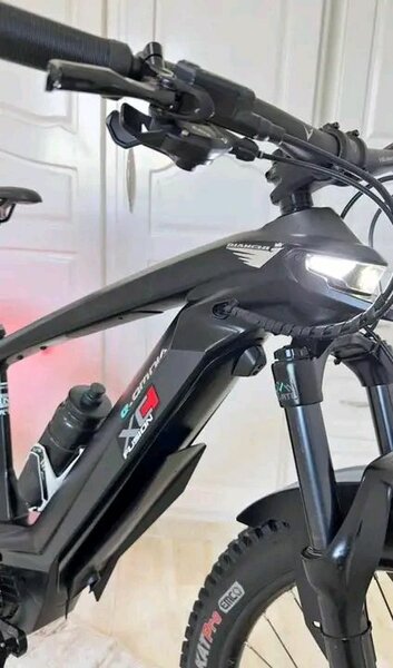 Vélo électrique tout-terrain