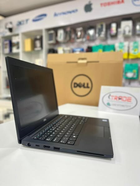 DELL Latitude 7290 Laptop