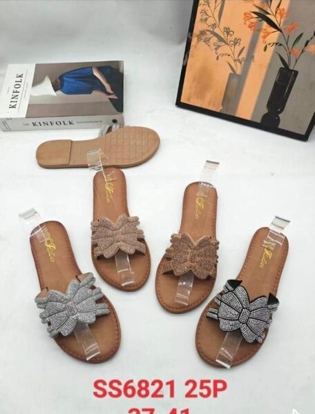 Sandales à strass élégantes