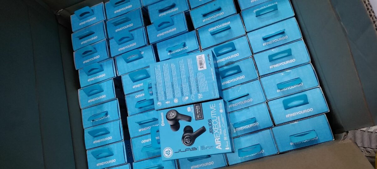 Jlab earbuds jlab headphones jlaab head seat