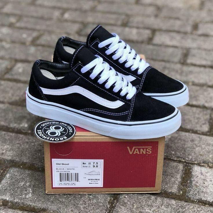 Vans authentic