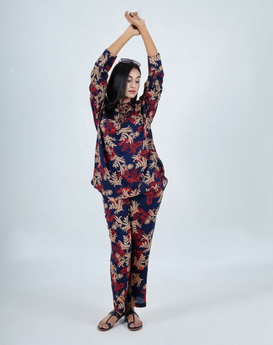 Linen floral