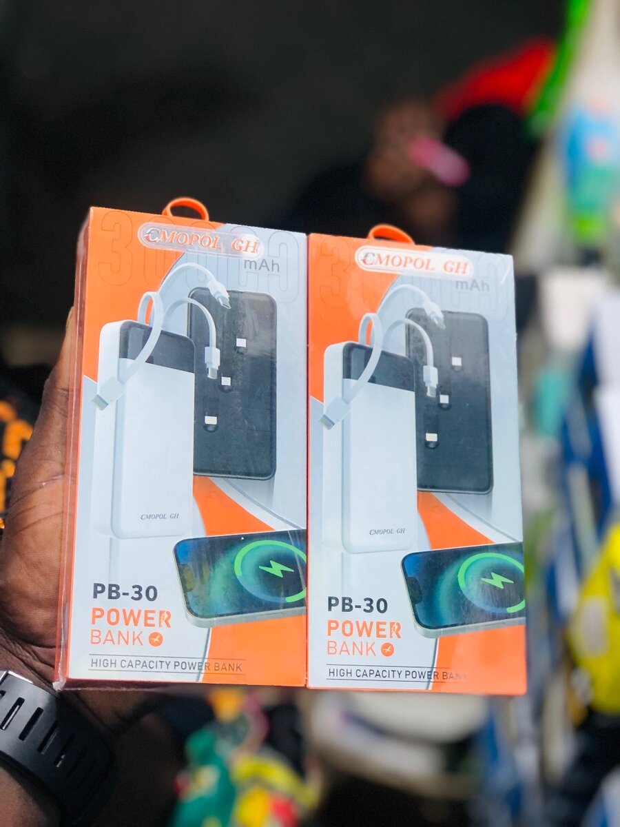 C MOPOL 30000 POWER BANK