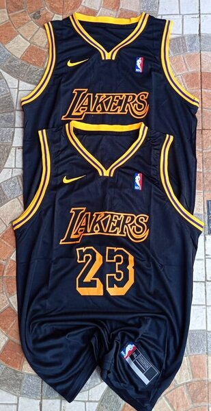 Maillots de basket Lakers