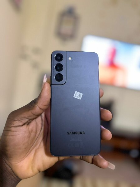 Samsung S22 128Go 2nd main