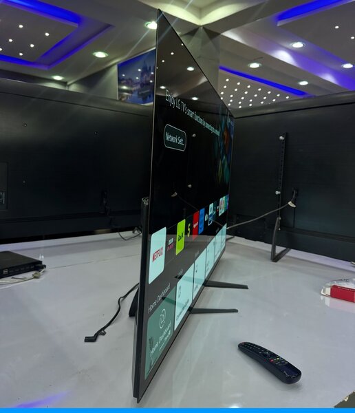 LG 43 inches smart Tv