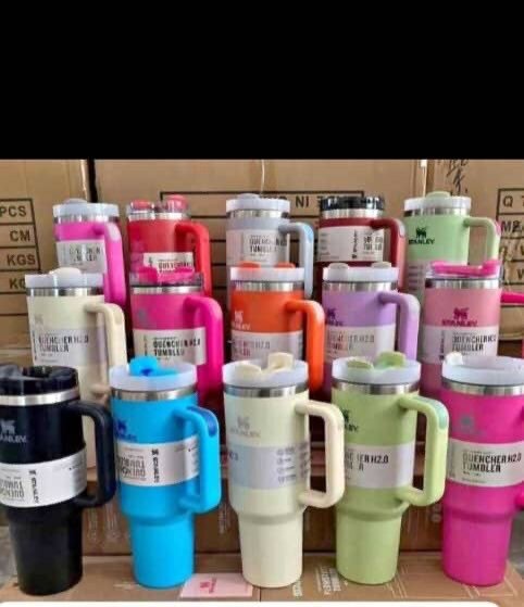 Tasse isotherme colorée 1.2L