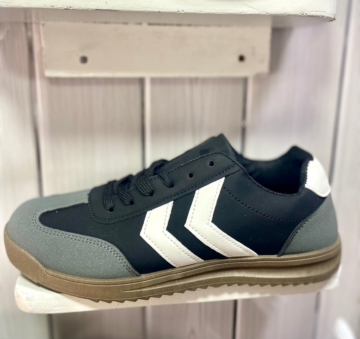 Chaussures de sport modernes