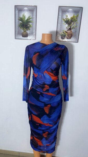 Robe moulante vibrante