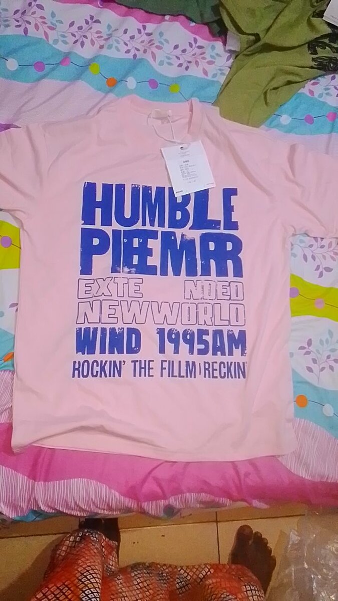 T-shirts graphiques tendance