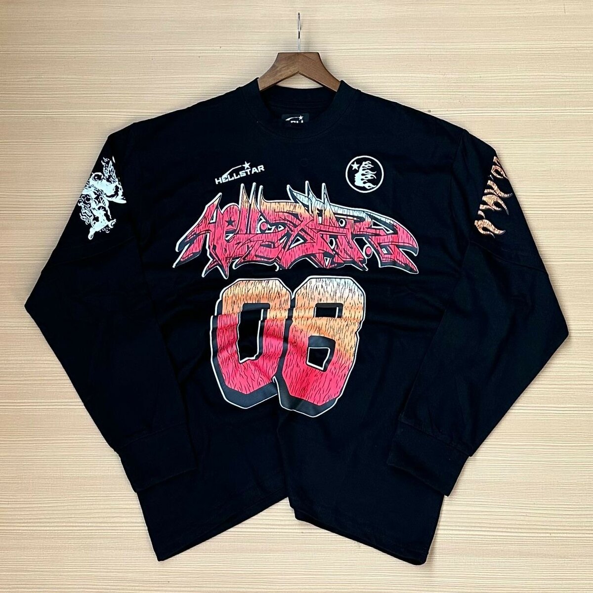 HELLSTAR SWEATER