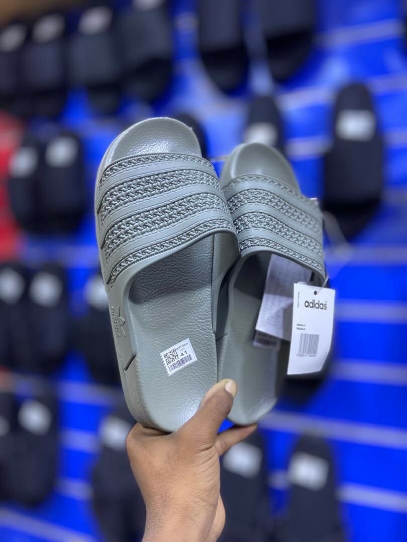 Adilette slides