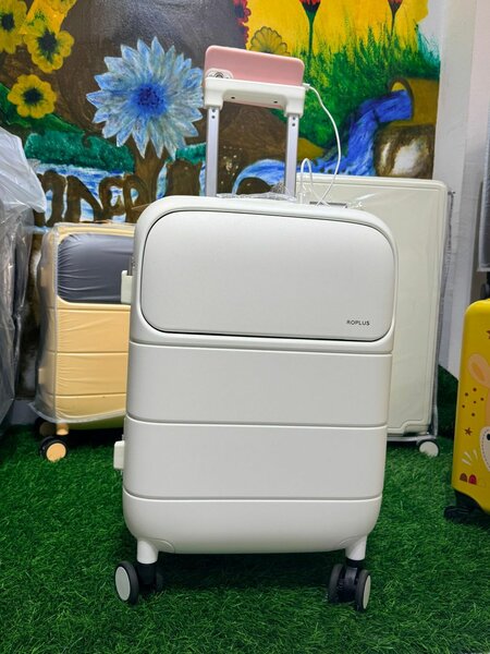 Valise intelligente à roulettes