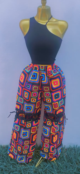Pantalon audacieux à motifs