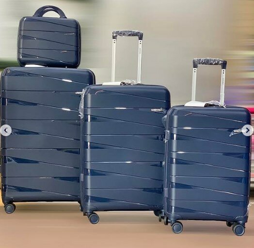 Set of 4 suitcases, blue