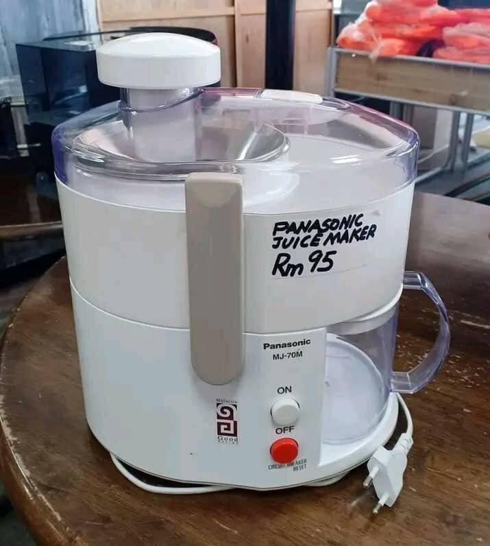 Fruit Juice Extractor
