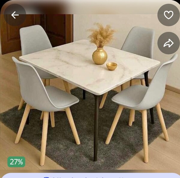 Table et chaises modernes