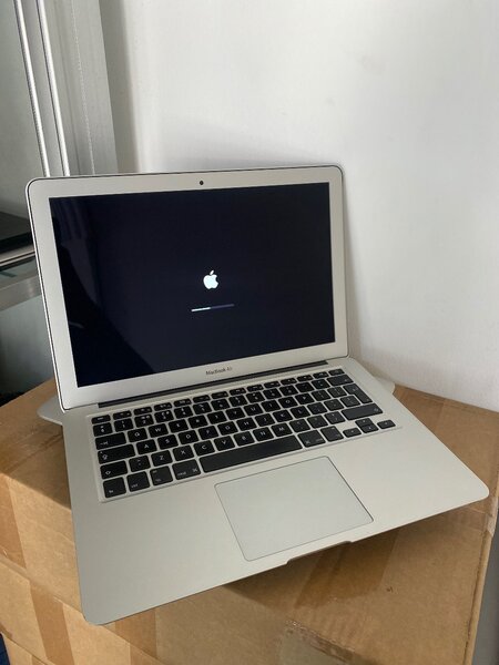 MacBook Air 7,2/A1466