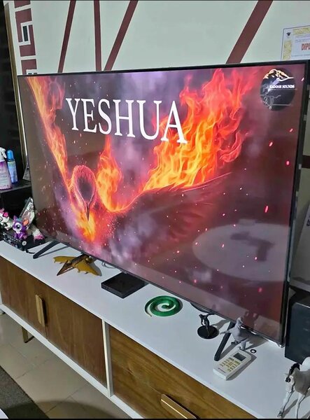 Télévision LED Ultra HD
