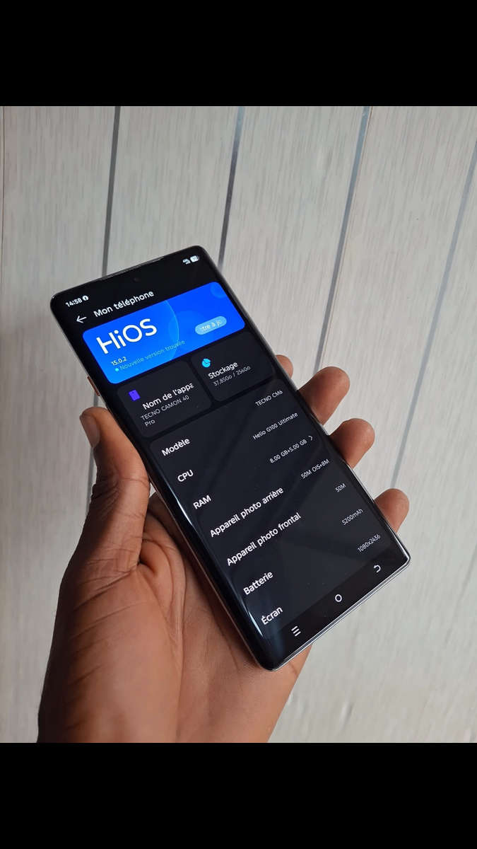 Smartphone haut de gamme triple caméra